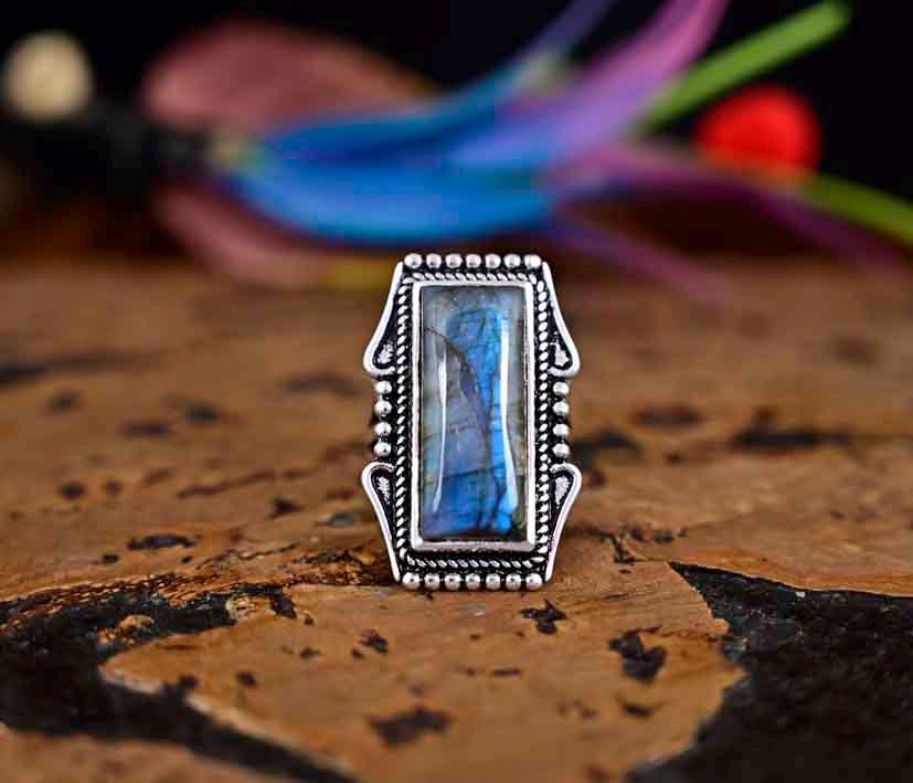 Labradorite Ring, Statement Ring, 925 Silver Ring, Natural Labradorite, Dainty Ring, Labradorite Jewelry, Gemstone Ring